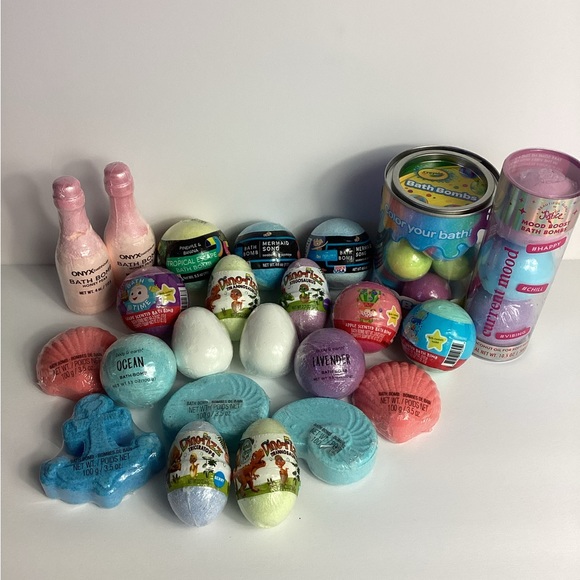 Bath Bomb Bundle - Picture 2 of 4